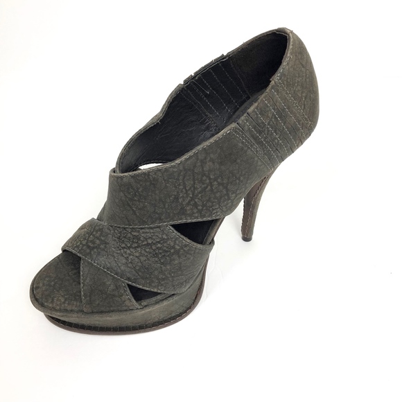 Elizabeth and James Platform Heels - Picture 3 of 6